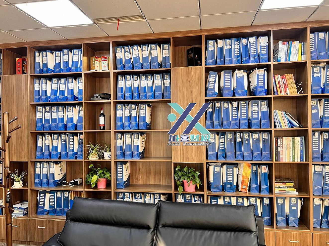 注册科技有限公司或文化传媒公司等类型的特殊资质要求